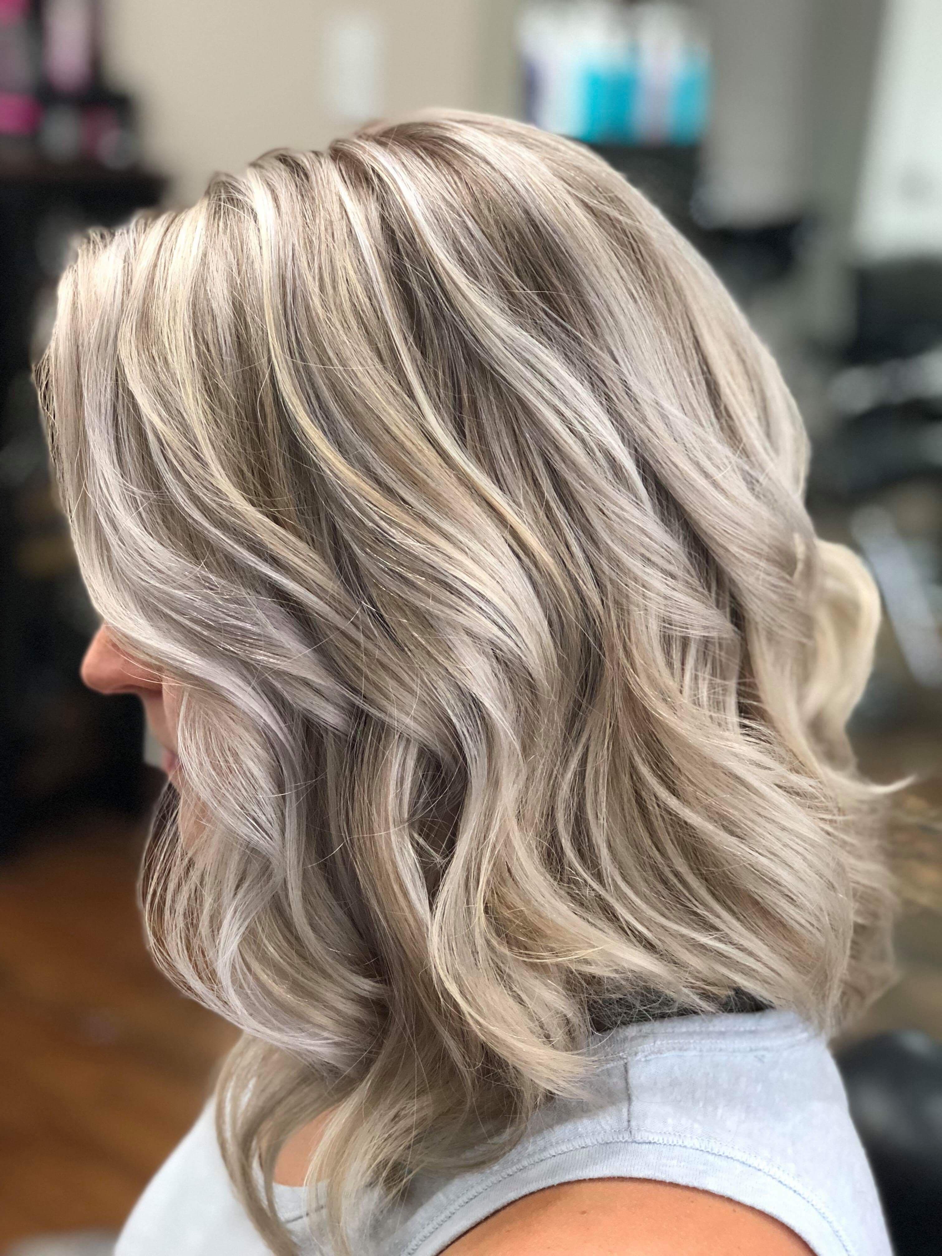 Full Highlight Medium Hair
